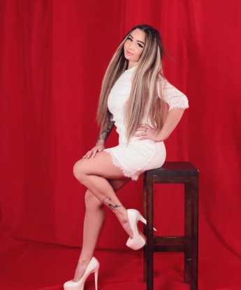 Алина, 27